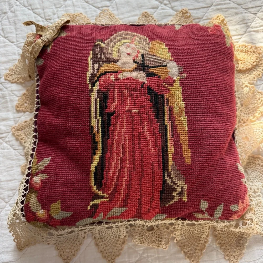 Vintage Needlepoint Angel Pillow Lace Trim 12x12 Romantic Heirloom Decor